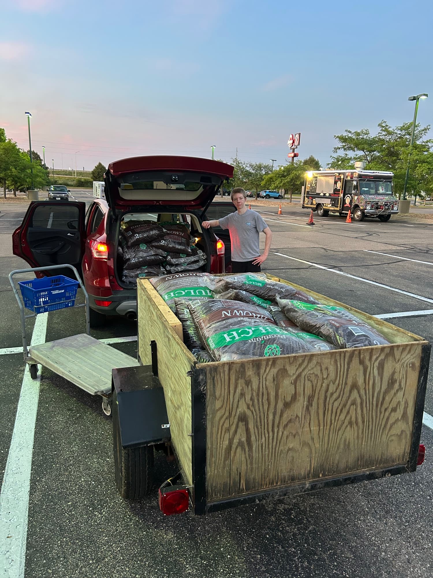 Loading up for a mulch delivery